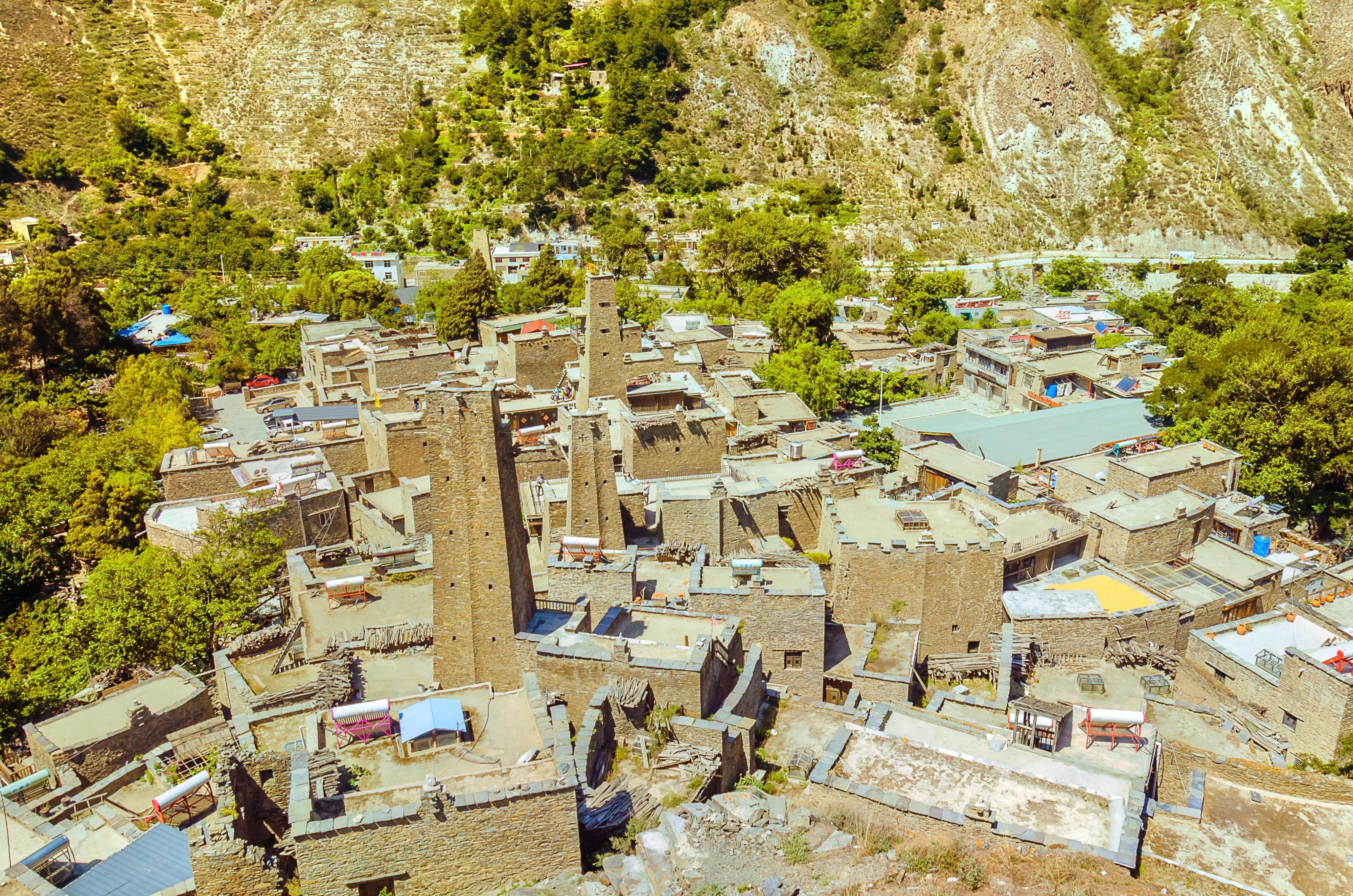 理县木卡羌寨攻略,理县木卡羌寨门票/游玩攻略/地址/图片/门票价格