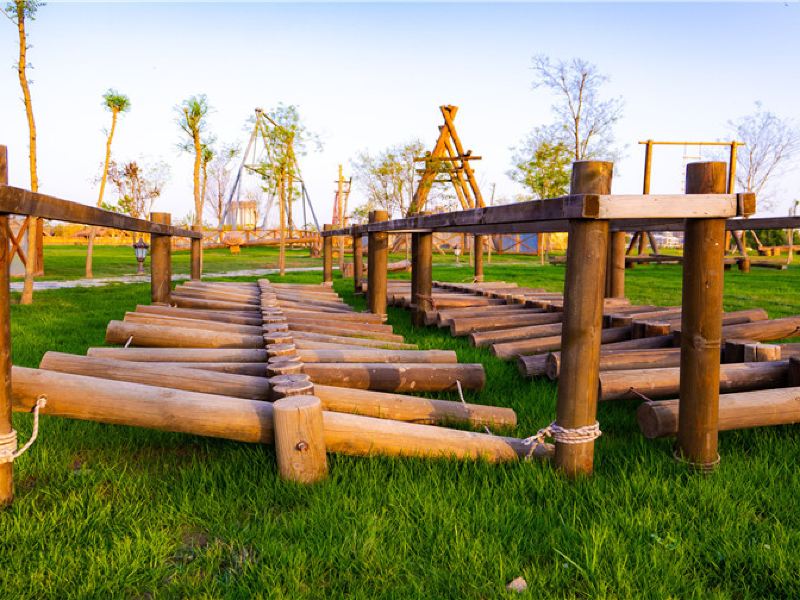 1/ 32 秦汉园 陕西省西咸新区泾河新城沣泾大道乐华路欢乐世界向北