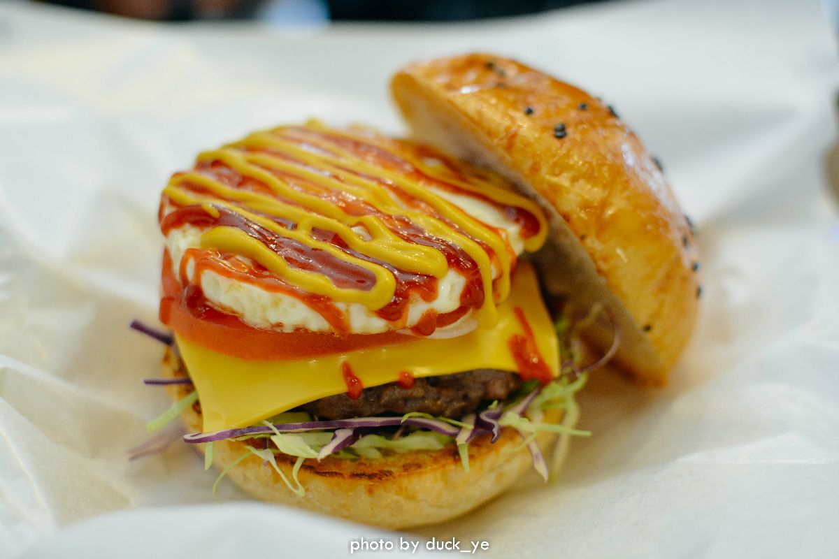2023the meat shop西餐厅美食餐厅,沙爹牛肉汉堡,沙爹的口感正.