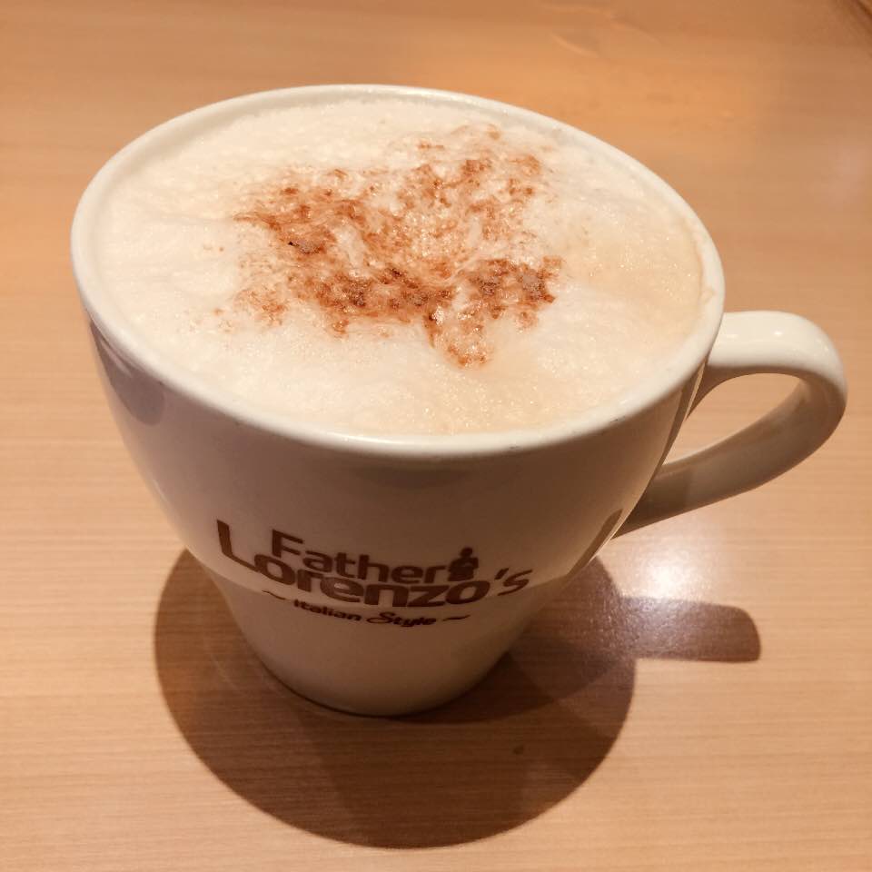 最近想吃蛋糕,结果偶遇必胜客,虽然元旦没有太多优惠活动,真的很好吃