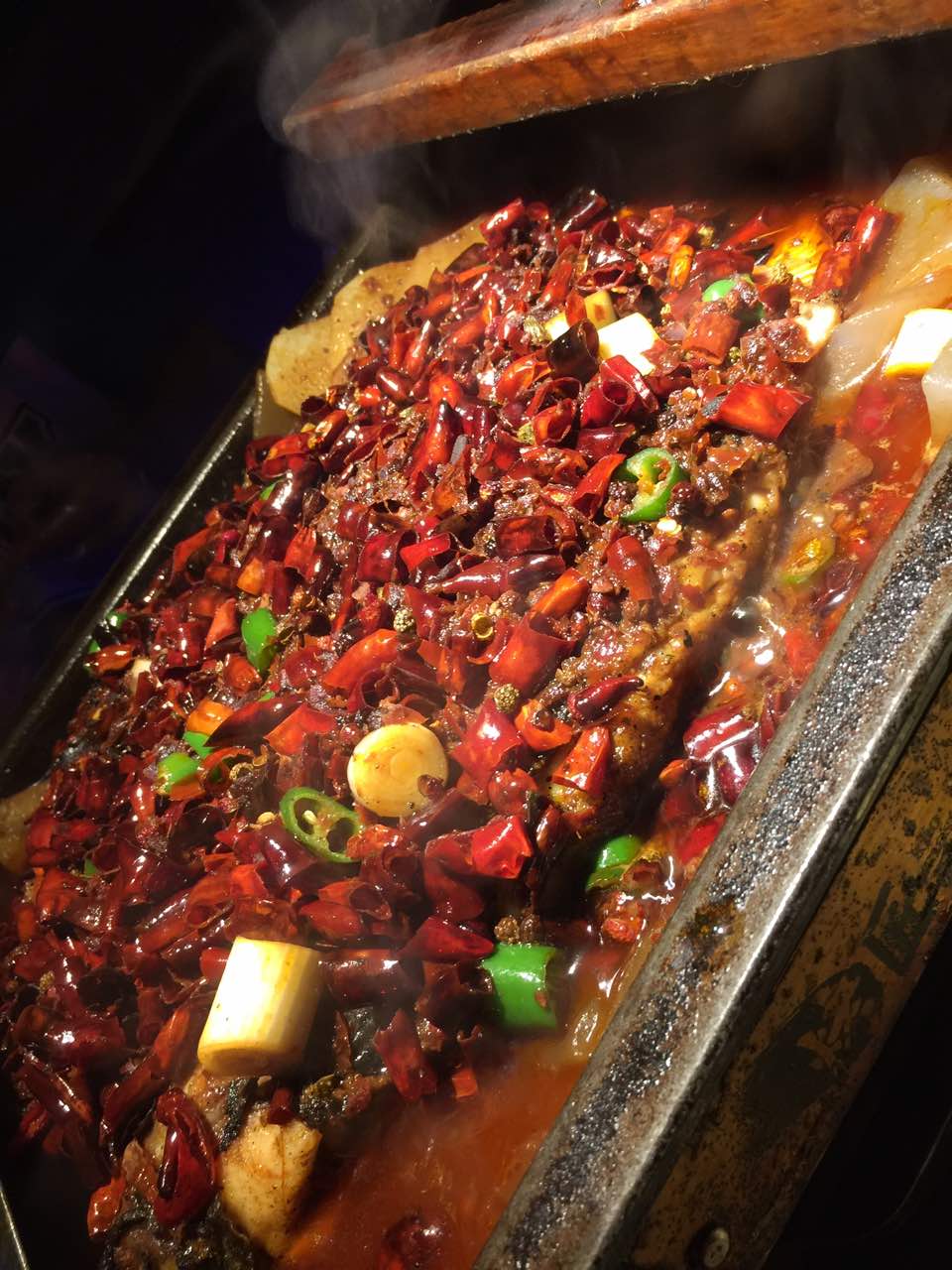 【携程美食林】成都烤匠(建设路店)餐馆,典型的四川特色味道,鲜香麻辣
