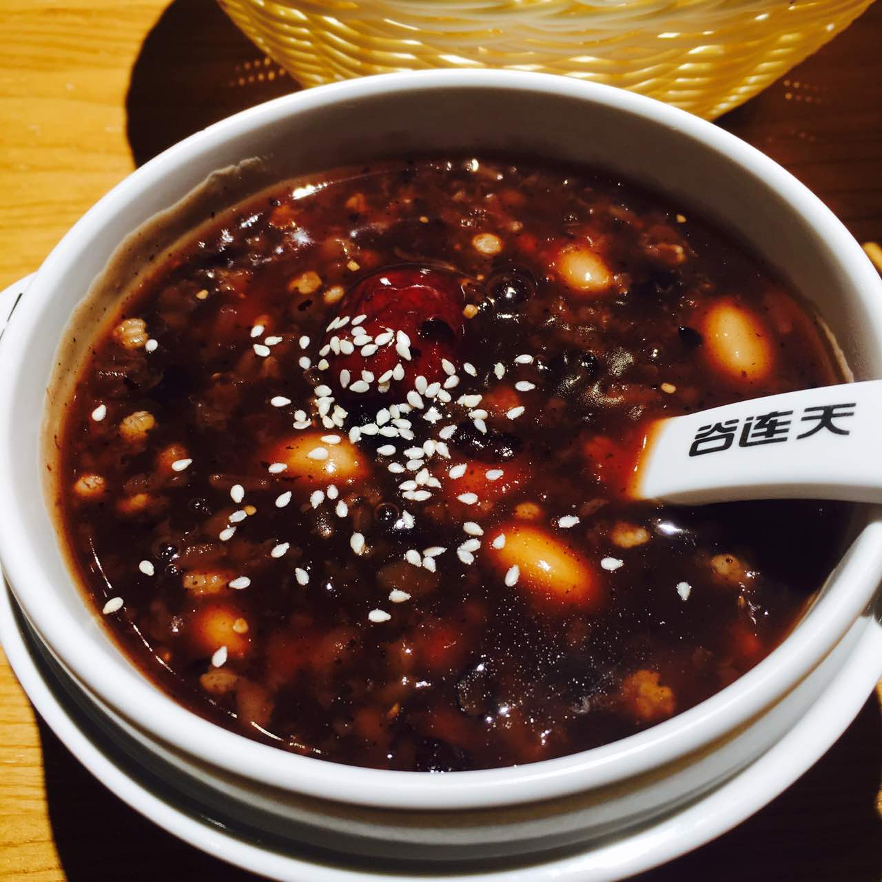 2022谷连天八宝粥(国贸店)美食餐厅,八宝粥依旧好喝 包子也好大爱