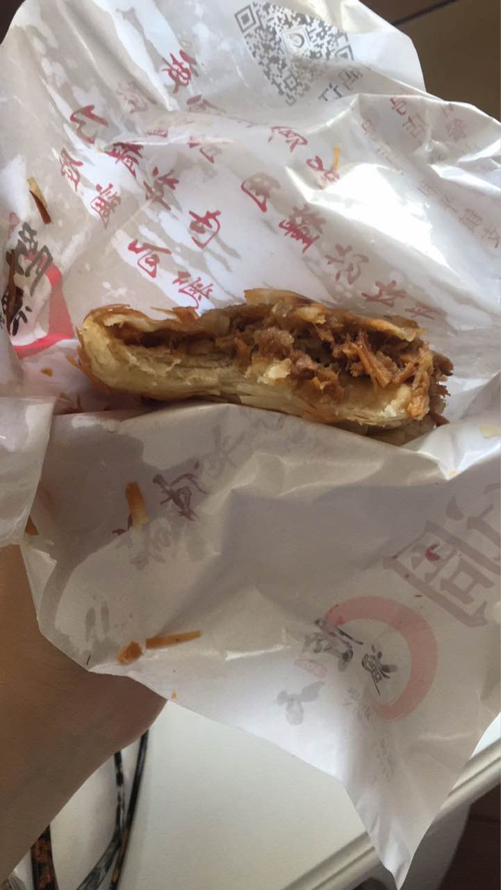 2022京腔调超级肉夹馍(金昌南路店)美食餐厅,肉夹馍很好吃脆脆的,肉也