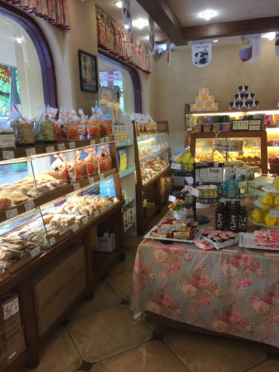 2022奥奇食品(新华路店)美食餐厅,味道很好,东西新鲜,常客了.