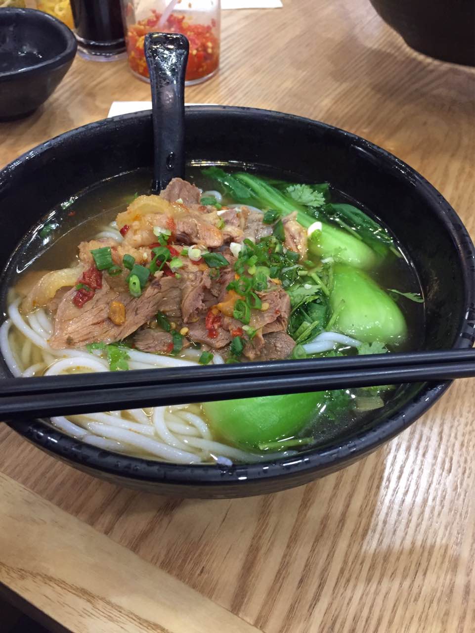 晓湘源长沙米粉(宝山万达广场店)