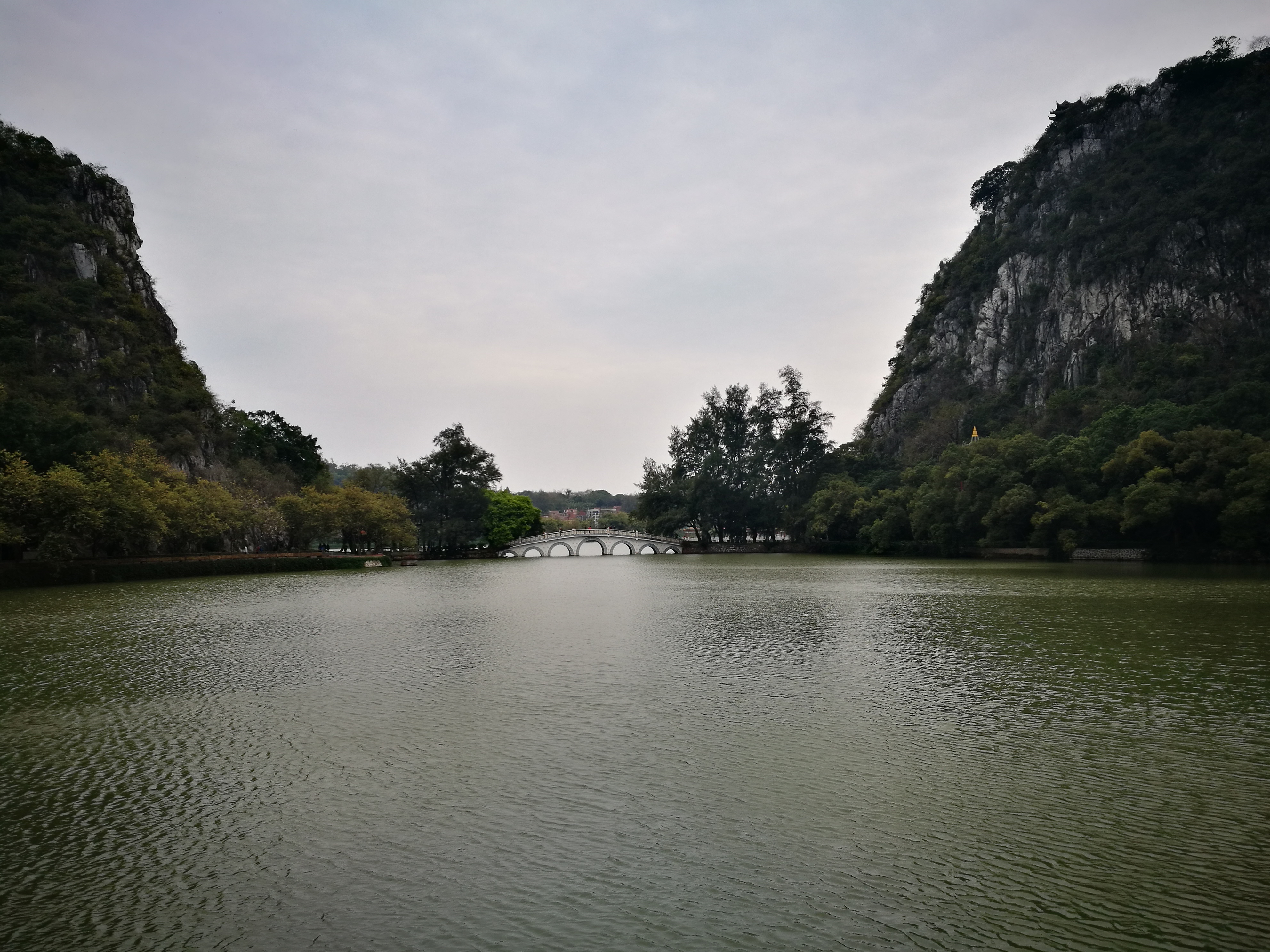 仙掌岩