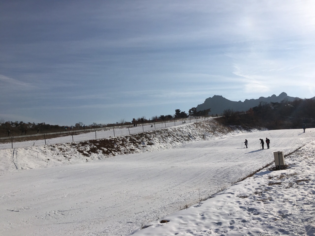 【携程攻略】海阳林山滑雪场景点,场地不错,玩的挺high,但也挺累的.