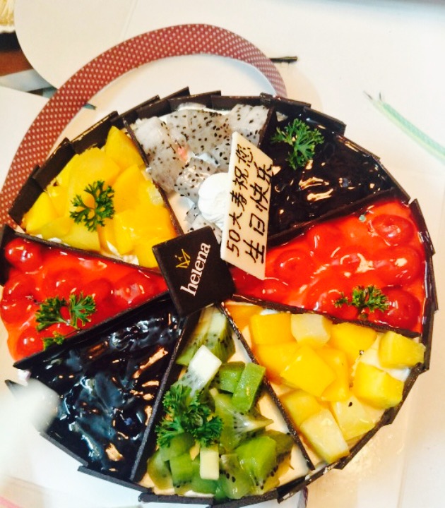 喜莲娜(柳东店) 面包甜点 直线距离13.6km