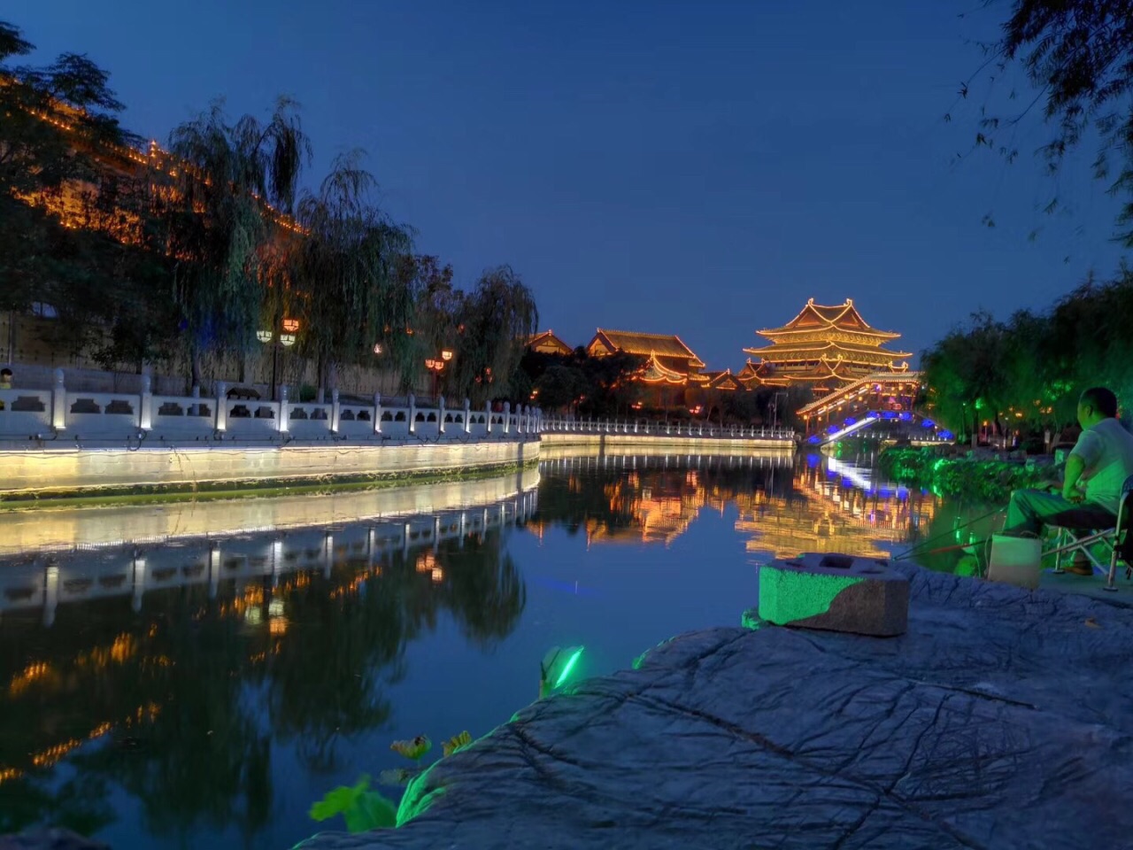 开封清明上河园门票多少钱(开封清明上河园门票多少钱2021年)