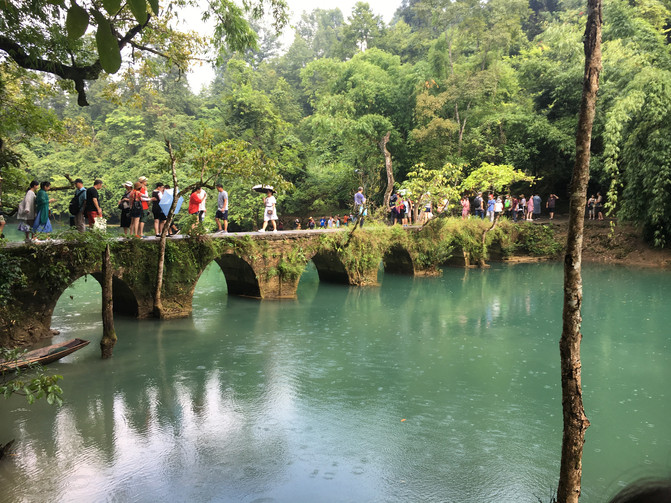 荔波有多少人口_荔波小七孔