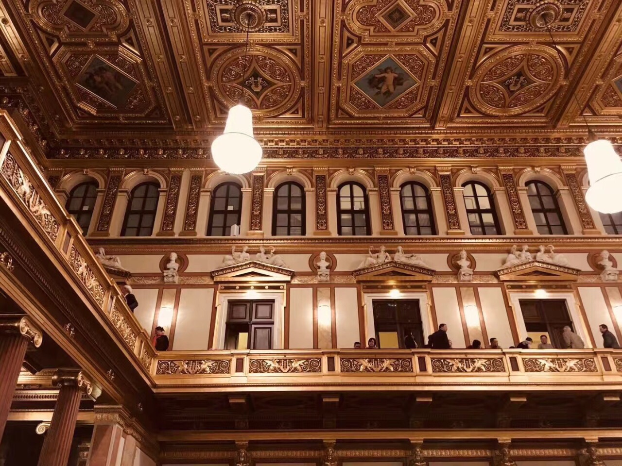 世界五大音乐厅之一-维也纳音乐协会金色大厅 - 知乎