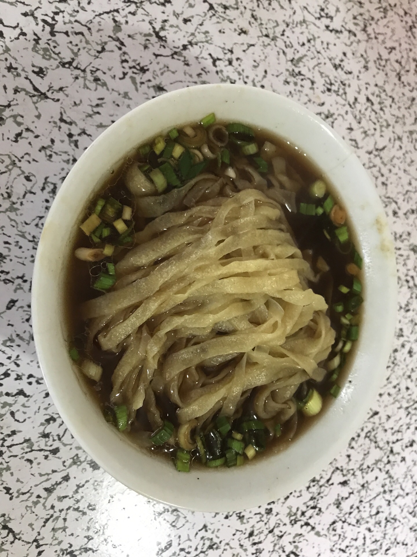 味道很好,扬州两天早餐均在这里吃的,单纯的小刀面就很好吃,其他口味