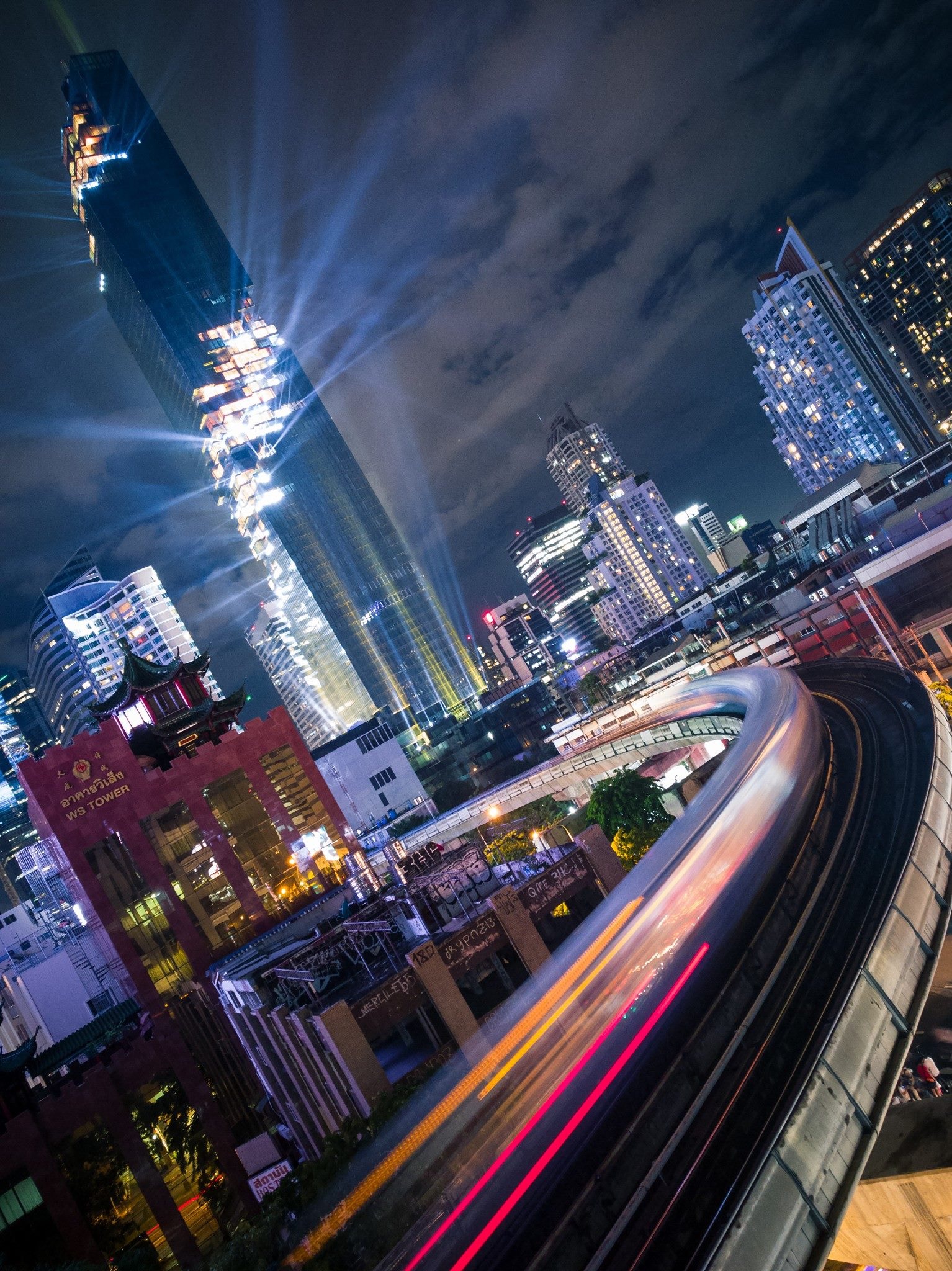 泰国第一高楼,曼谷mahanakhon大厦成新地标