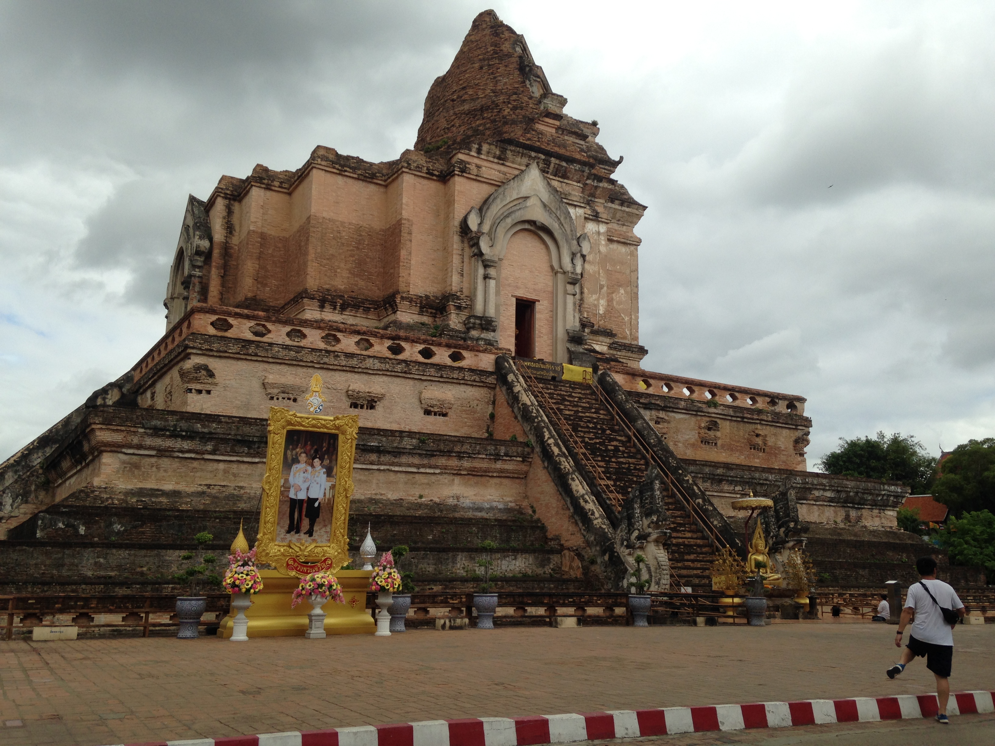 【攜程攻略】清邁大佛塔寺適合單獨旅行旅遊嗎,大佛塔寺單獨旅行景點