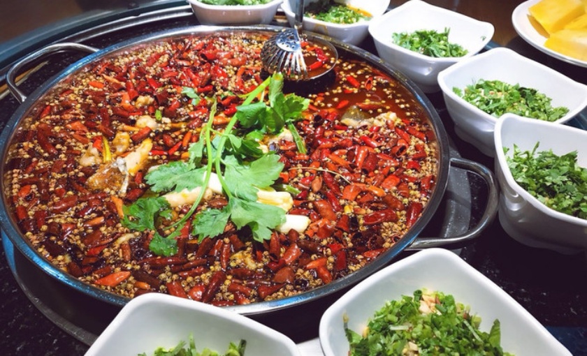 铜香来美蛙鱼自助火锅 67/人 自助餐 直线距离230m