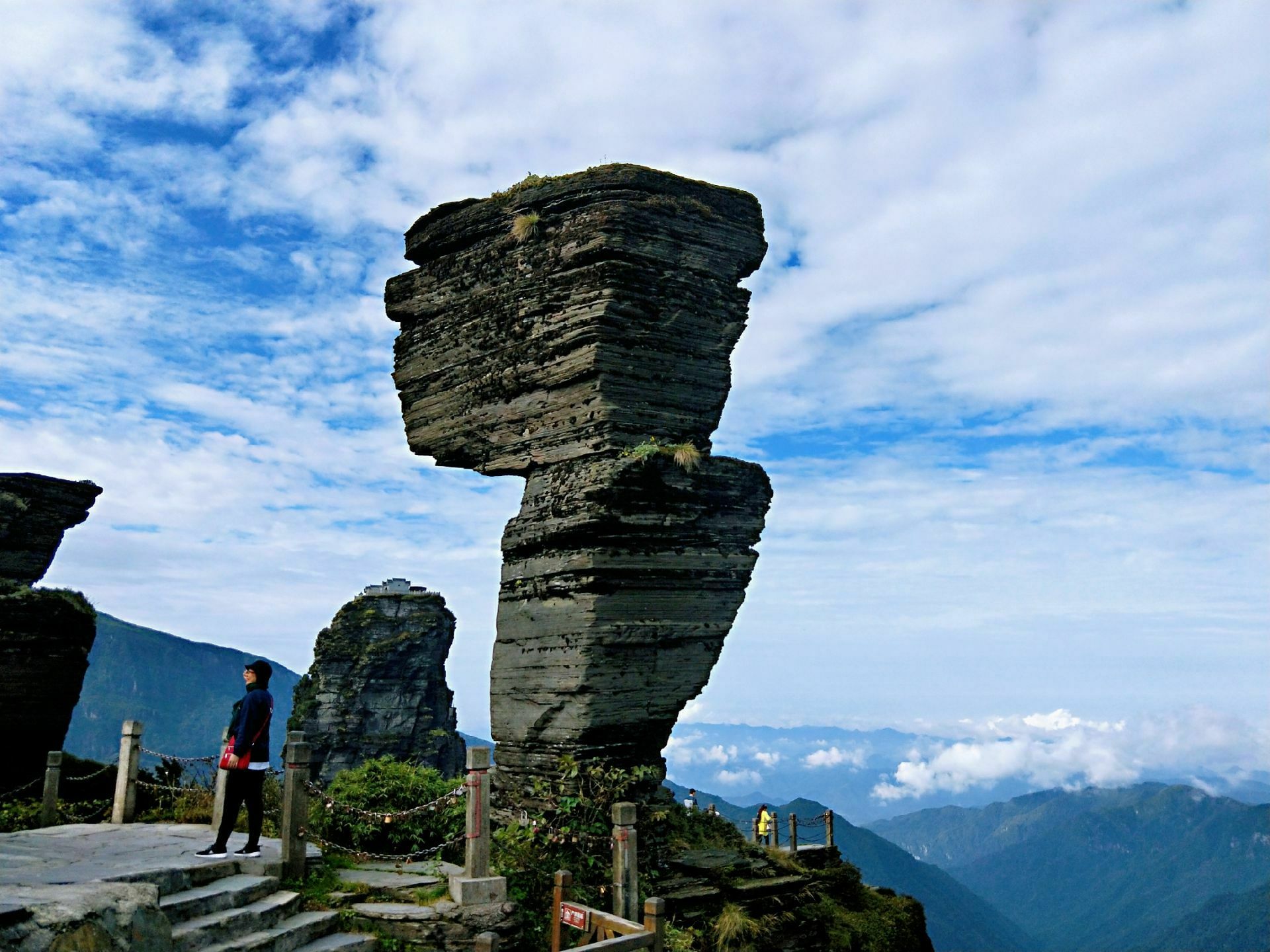 【携程攻略】江口梵净山景点,梵净山国是家5a 景区,山峰高俊秀丽,常年