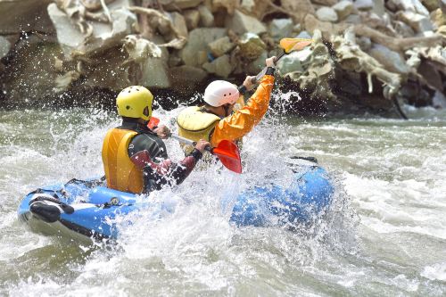 响水河漂流   分 ￥ 138 起