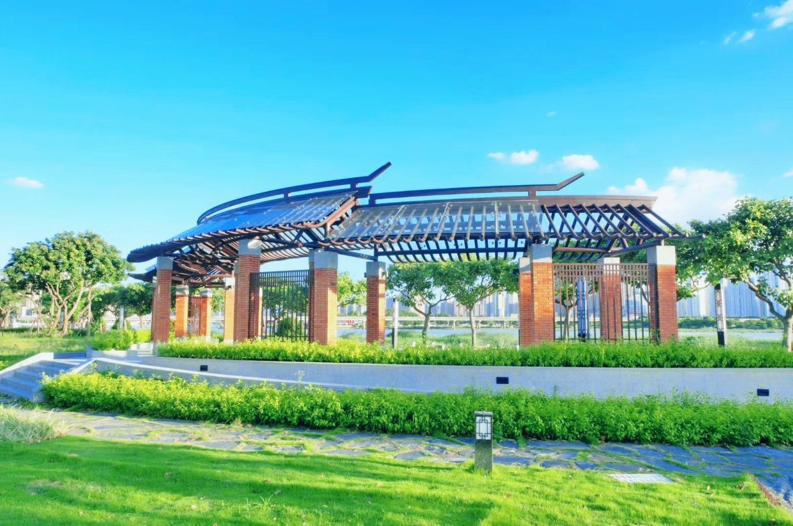 【携程攻略】泉州金山公园景点,泉州沿江基本都是公园,晋江边金山公园