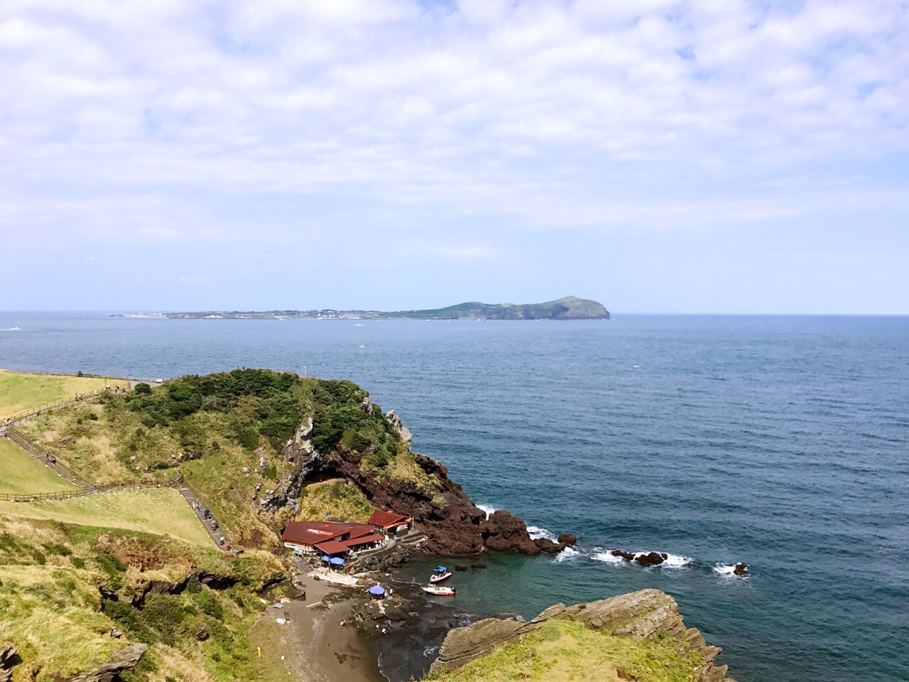【携程攻略】西归浦市城山日出峰景点,济州岛自由行打卡 城山日出峰