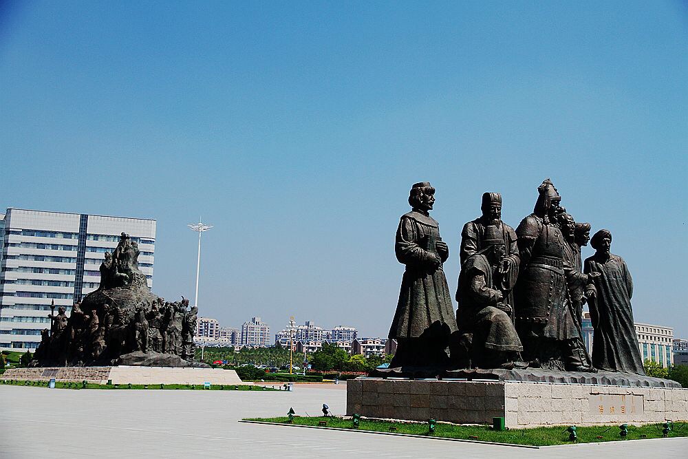 成吉思汗广场