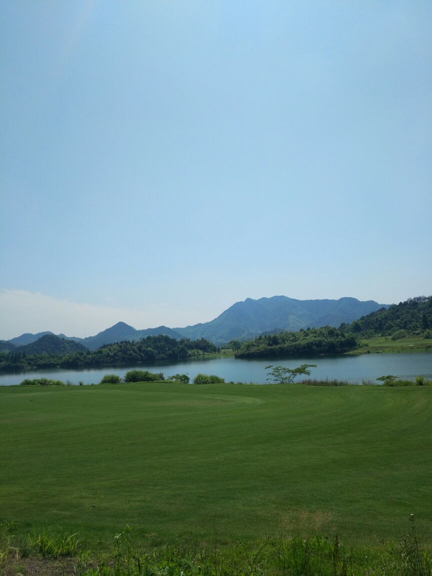 黄山高尔夫球场图片