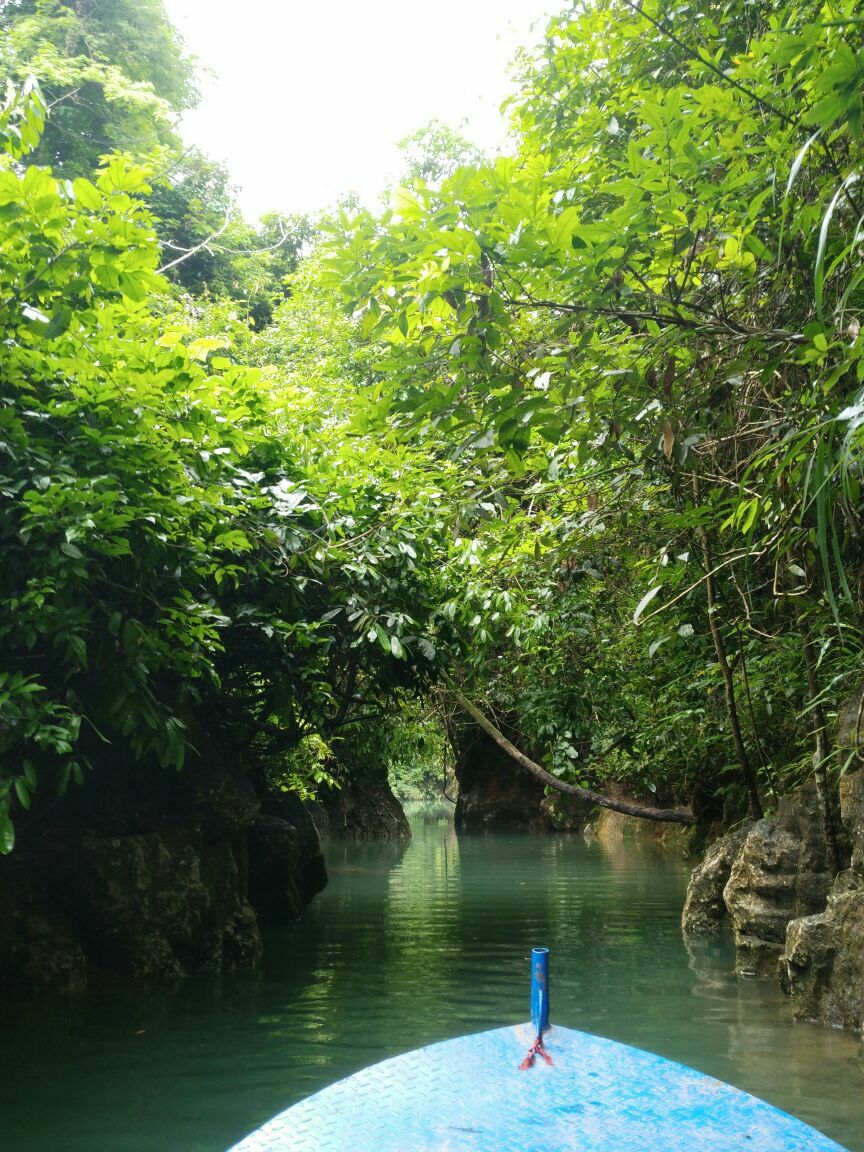 鴛鴦湖