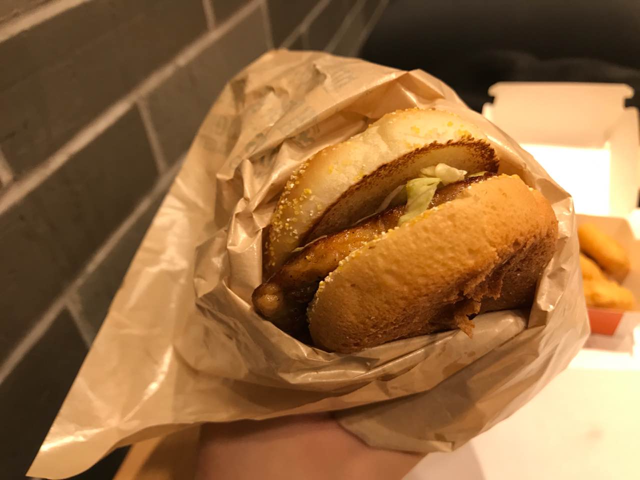 平顶山麦当劳(平顶山万家店)餐馆,原味板烧鲜嫩多汁,麦乐鸡焦黄肃脆