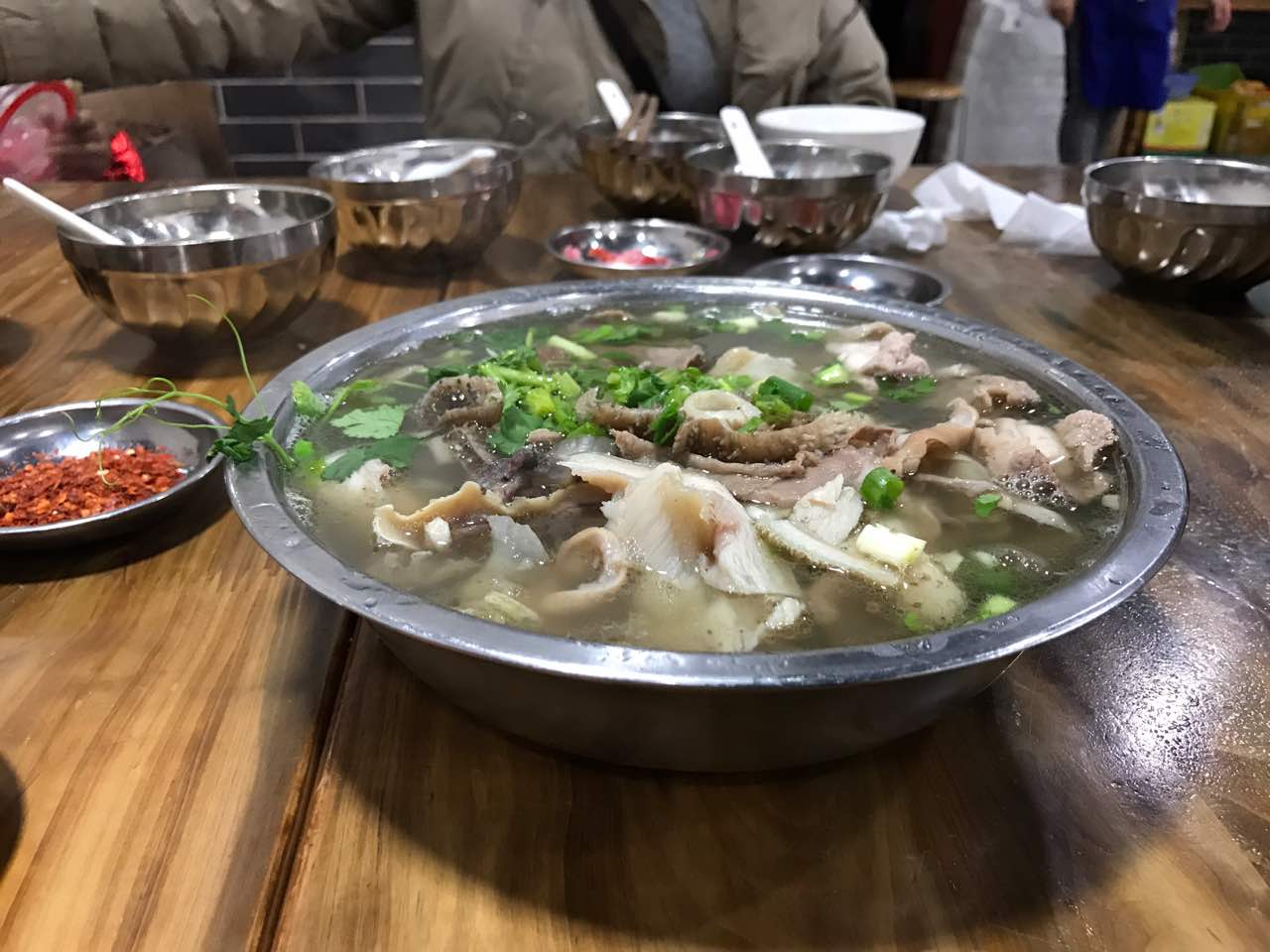 张六娘跷脚牛肉