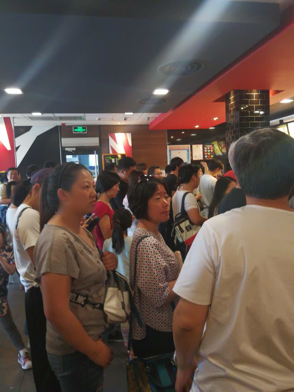 麦当劳(沪杭甬高速店)