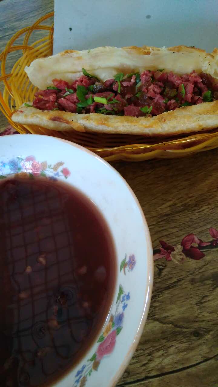 2019驢肉火燒(泰華城店)美食餐廳,火燒特別好吃,粥也好吃實惠.