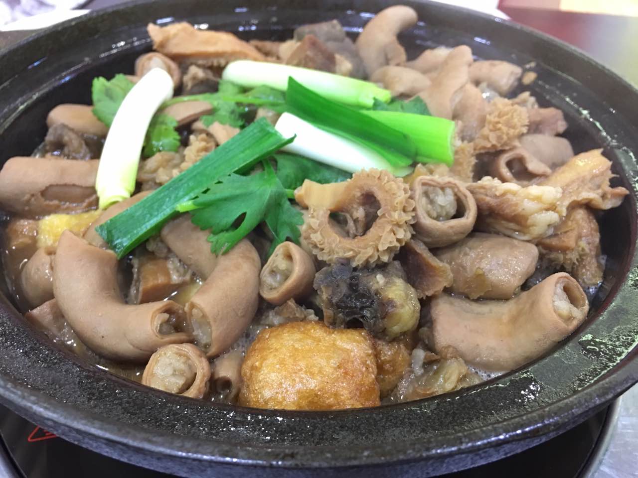 2022牛小灶牛杂煲(花城汇中区店)美食餐厅,但是,对于一个土生土长的广