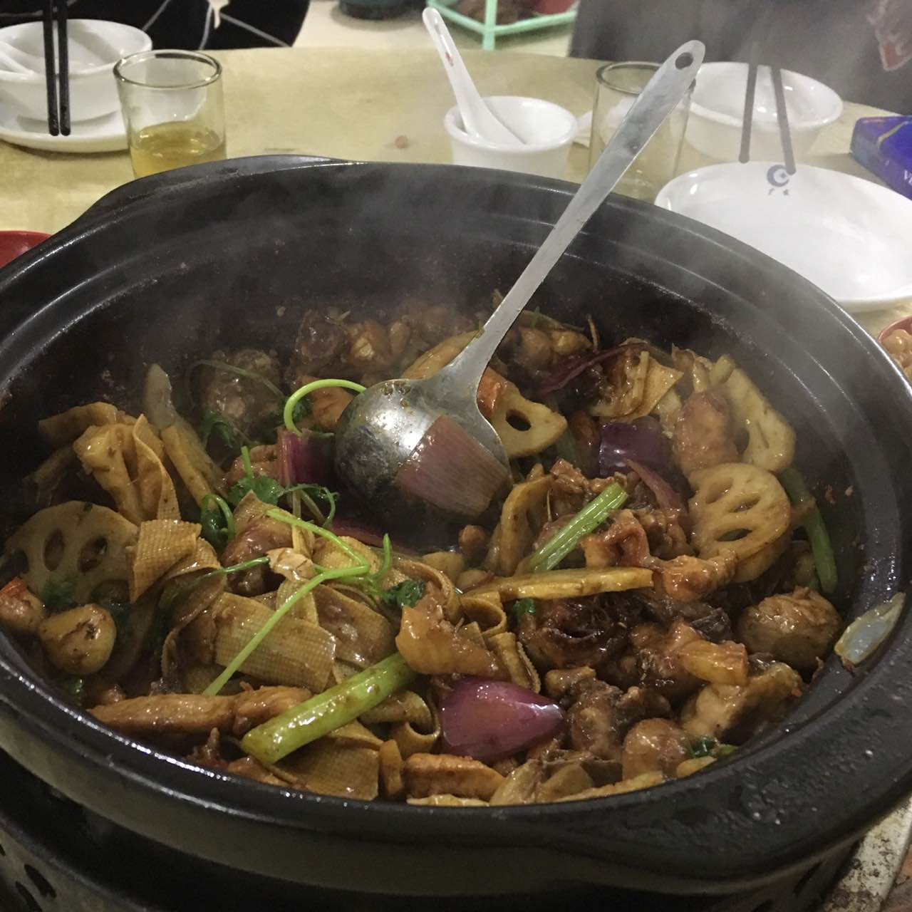 鸡煲王石锅鱼(萧岗店)