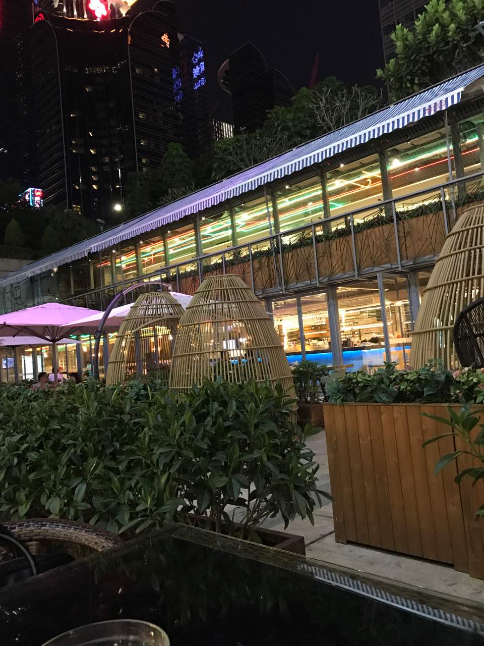 【携程美食林】深圳望湘园(皇庭广场店)餐馆,环境很好!