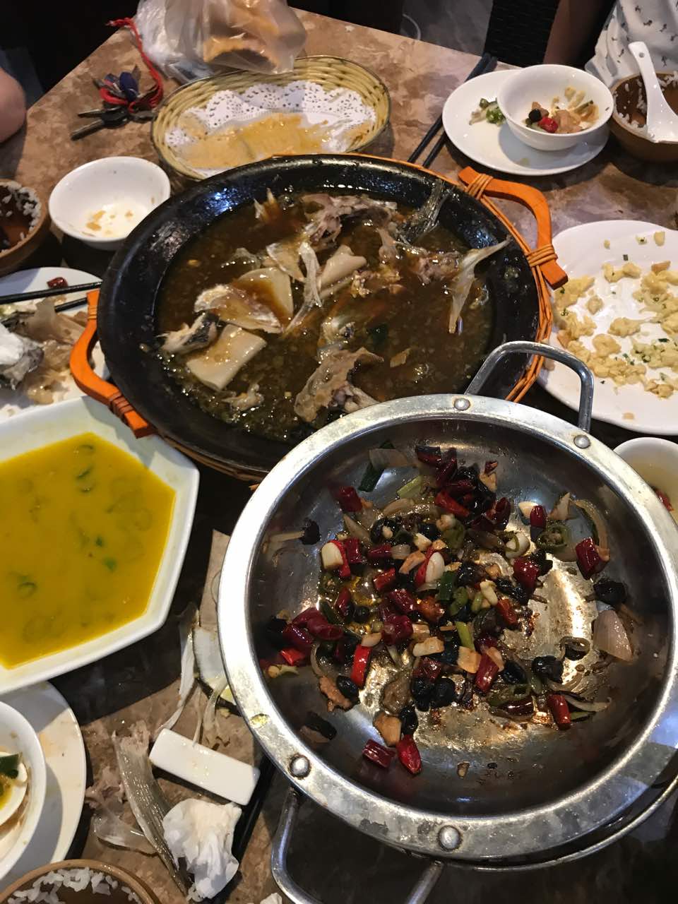 2021阿瓦印象(塔园路店)美食餐厅,味道不错,环境不错,服务不.