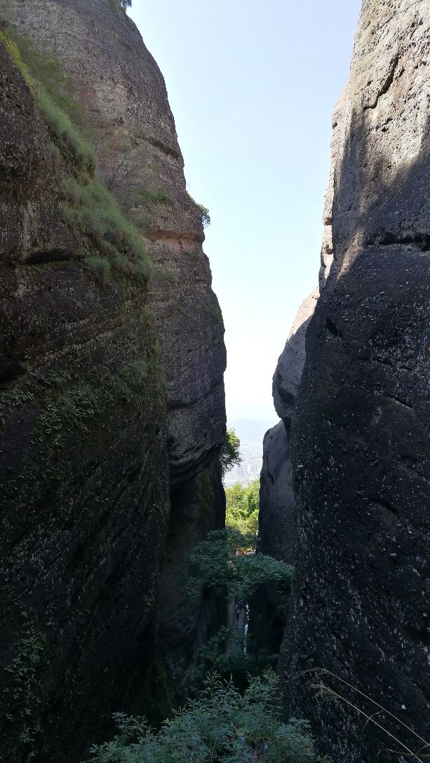 連城冠豸山