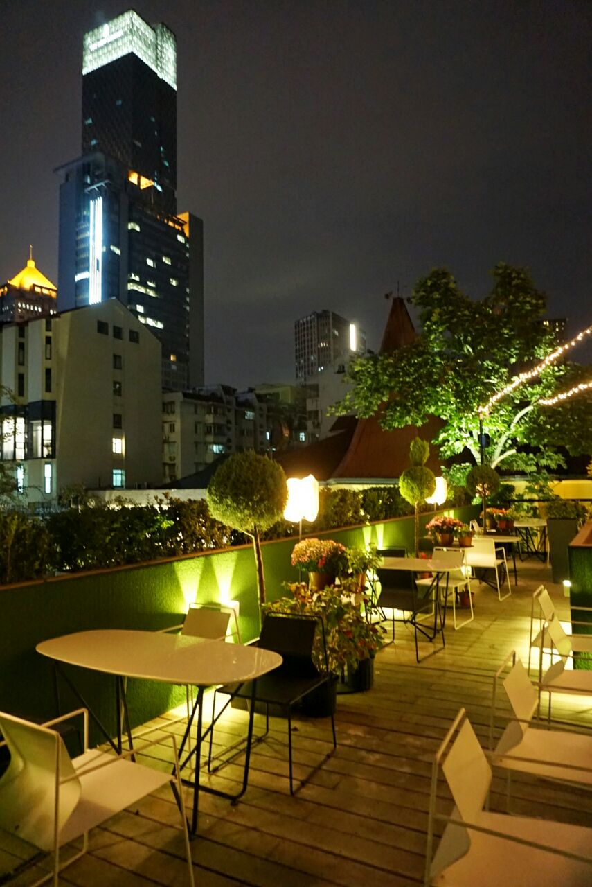 funky villa 方克韦拉屋顶花园西餐酒吧