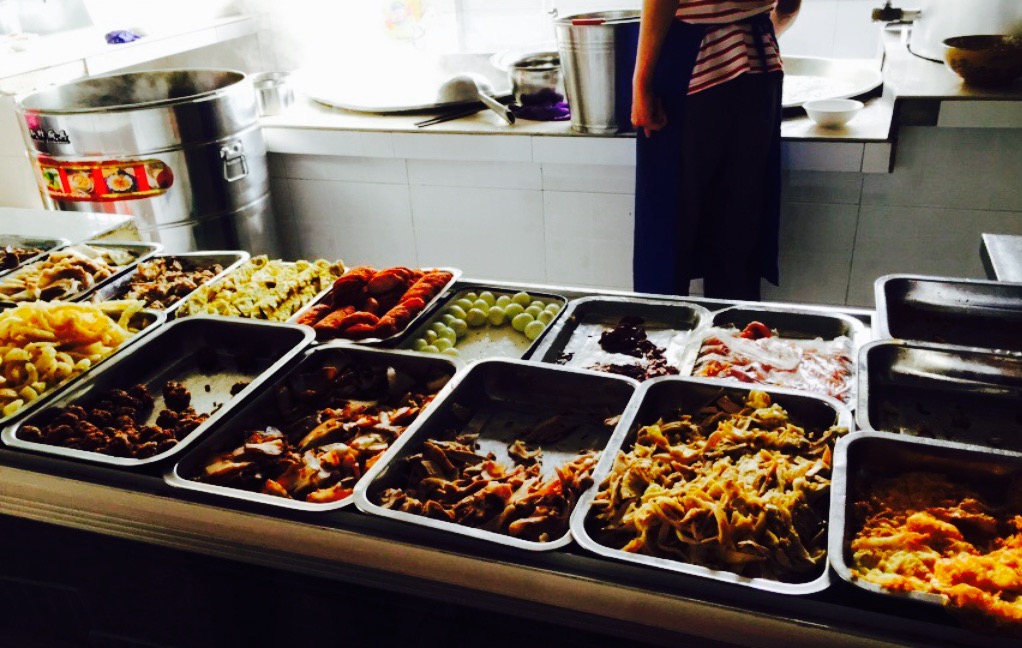 雄兵大信鸡餐馆 快餐简餐 直线距离20.4km