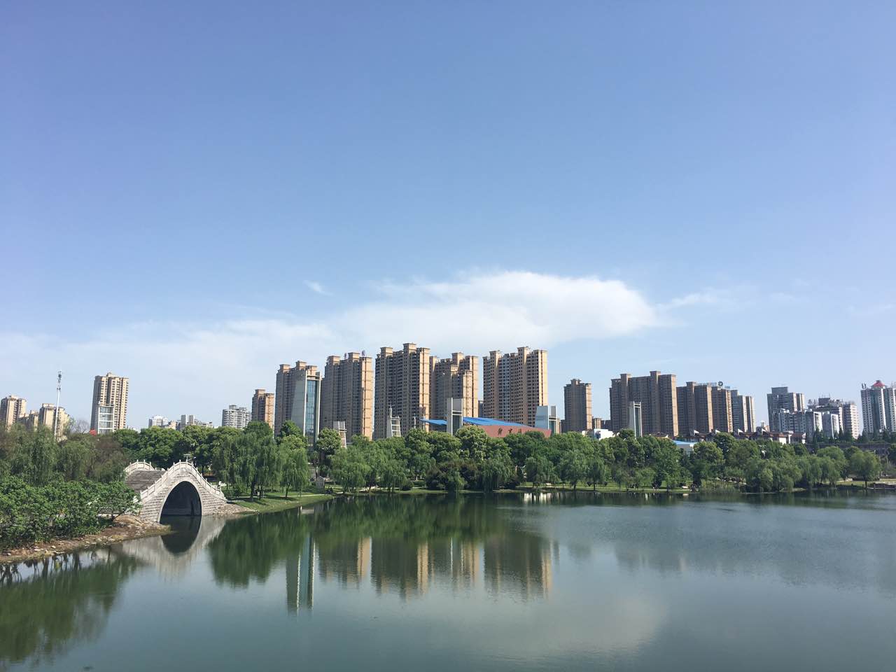 米可达 查看更多详情 预订 点评 推荐 酒店酒店 常德紫云天商务酒店