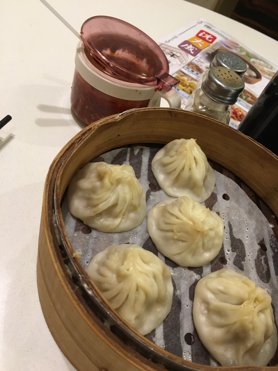 2019沈大成(南京东路店)美食餐厅,位置在南京东路上,人气旺盛.