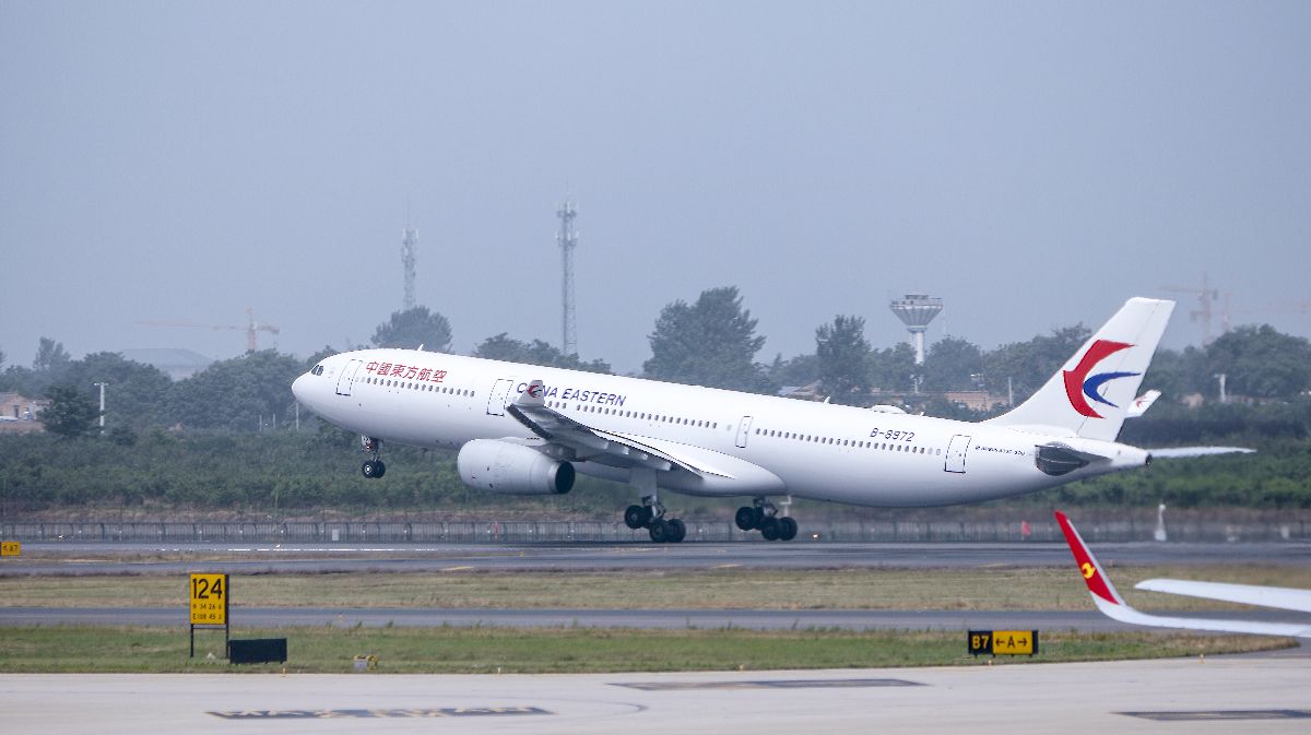 武汉天河国际机场(iata:wuh;icao:zhhh)位于湖北省武汉市,是中国民航