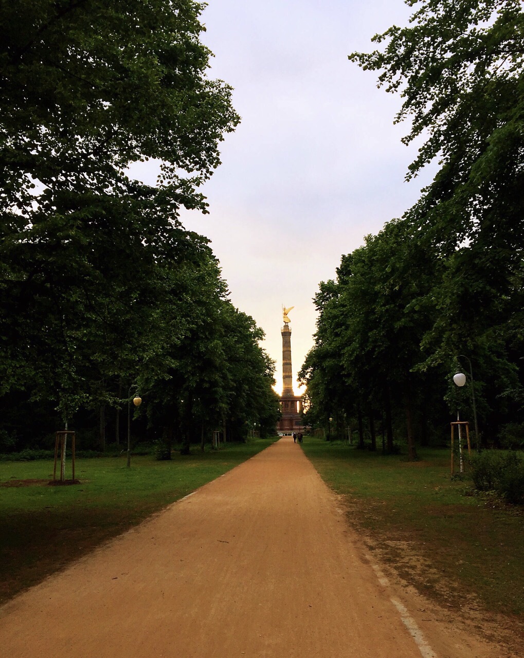 蒂尔加藤公园tiergarten