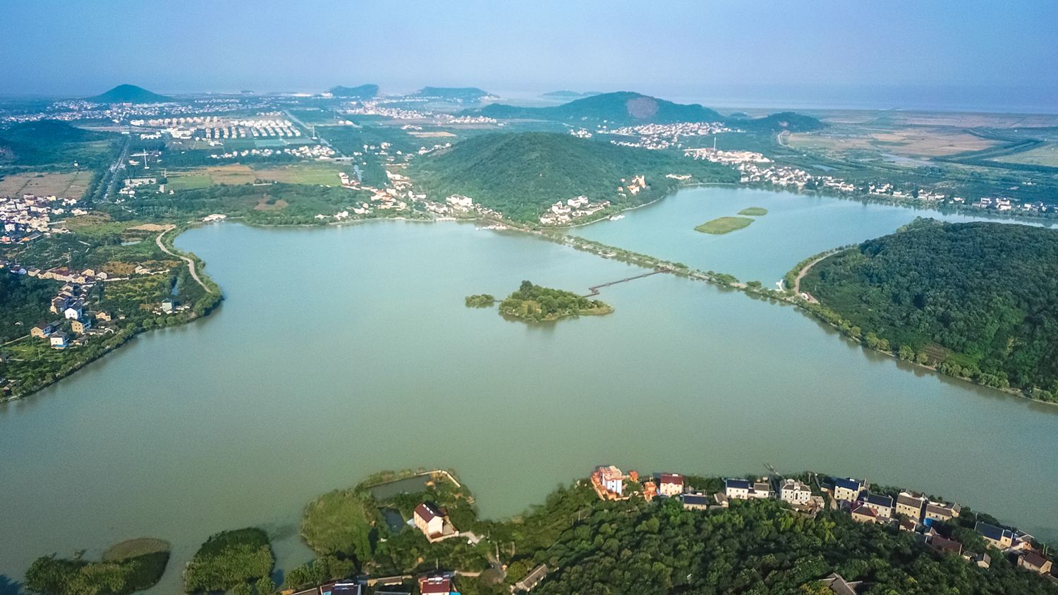 2023四方当代艺术湖区游玩攻略,南京竟然还有这么有特点的建... 【去哪儿攻略】