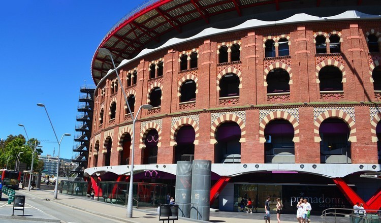 巴塞罗那大斗牛场旧址攻略,巴塞罗那大斗牛场旧址门票/游玩攻略/地址