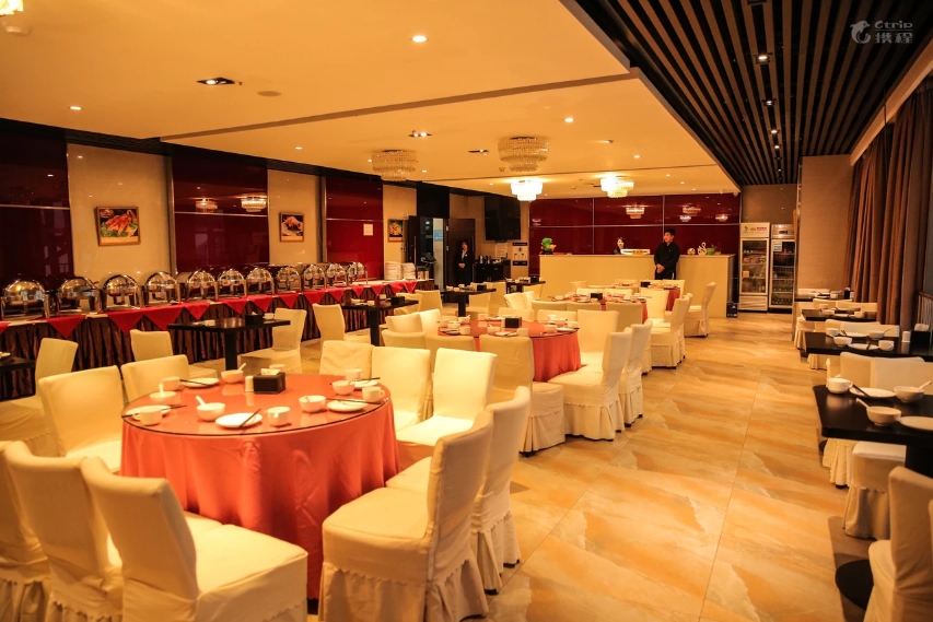 北京国门戴斯国际酒店·国际酒店-中餐厅 粤菜 直线距离214m