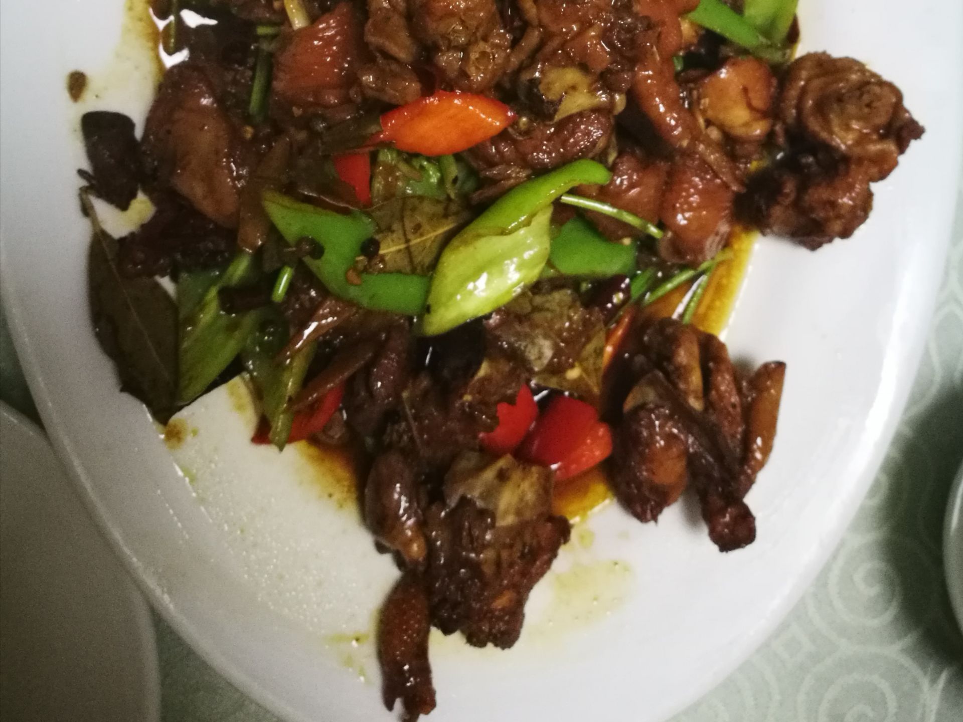 老榆树饭店 4.0分  点评 直线距离 100m