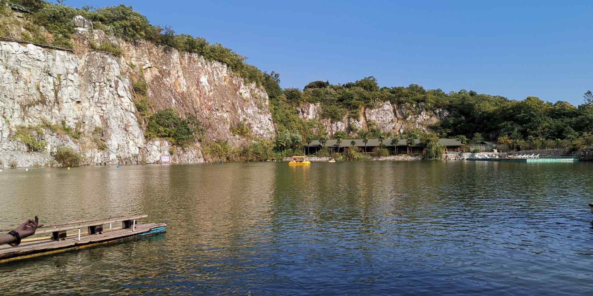 蘇州太湖牛仔風情度假村