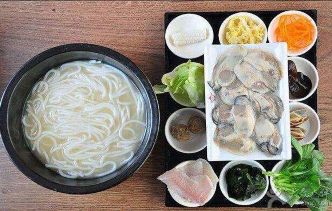 灵芝妹子生蚝米线 5.0 分 1条点评 小吃 直线距离19.6km