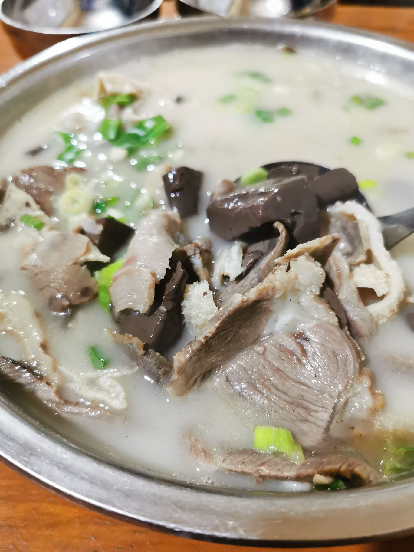 简阳野狗羊肉汤好吃吗,野狗羊肉汤味道怎么样,环境/服务好不好_点评