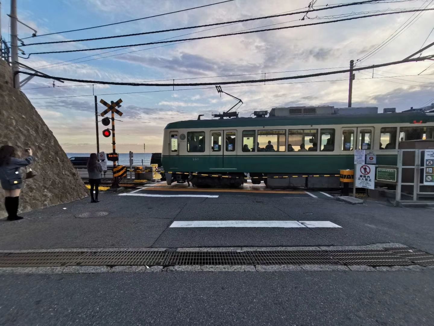 镰仓火车站图片
