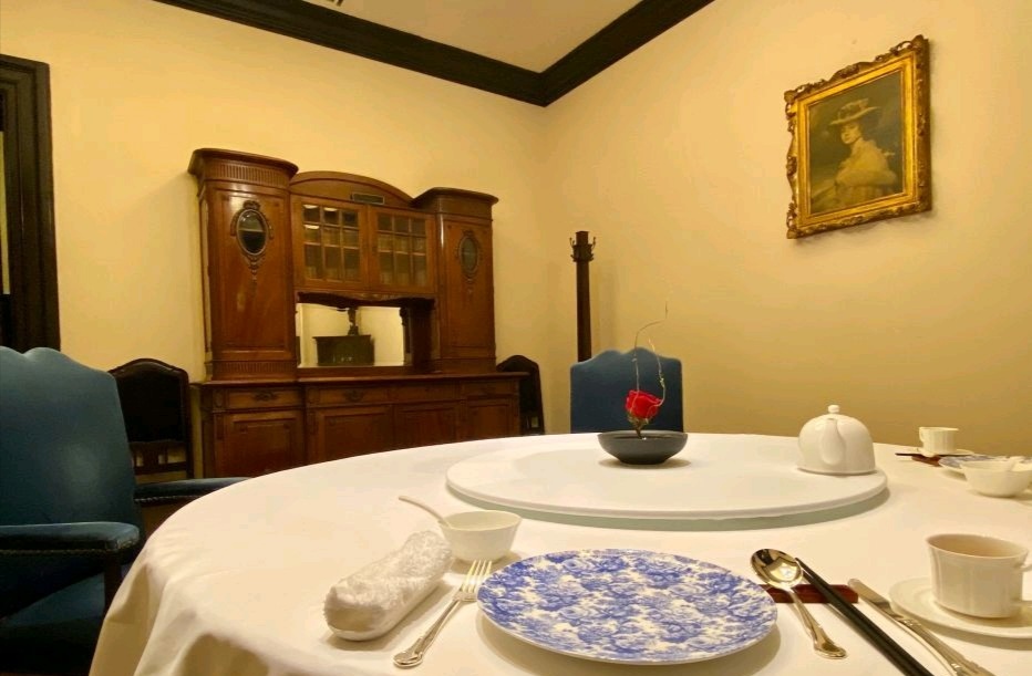 【携程美食林】上海福1015餐馆,这家福1015店,获得的奖非常的多,获奖